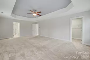 10474 Black Locust Ln, Charlotte, NC 28215 - Photo 29