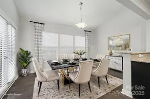 10474 Black Locust Ln, Charlotte, NC 28215 - Photo 21