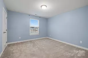 10474 Black Locust Ln, Charlotte, NC 28215 - Photo 39