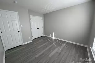 1425 Sugar Hollow Dr, Charlotte, NC 28214 - Photo 11