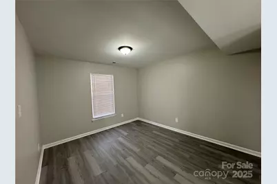 1425 Sugar Hollow Drive, Charlotte, NC 28214 - Photo 7