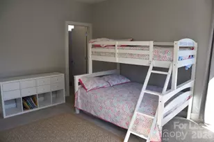 916 Westbrook Dr, Charlotte, NC 28202 - Photo 27