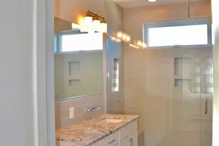 916 Westbrook Dr, Charlotte, NC 28202 - Photo 17