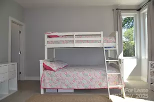 916 Westbrook Dr, Charlotte, NC 28202 - Photo 27