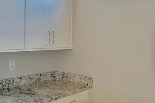 916 Westbrook Dr, Charlotte, NC 28202 - Photo 31