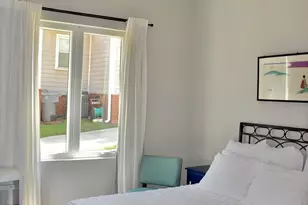 916 Westbrook Dr, Charlotte, NC 28202 - Photo 21