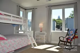 916 Westbrook Dr, Charlotte, NC 28202 - Photo 25