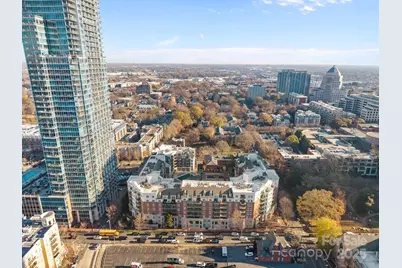 300 W Fifth Street #227, Charlotte, NC 28202 - Photo 23
