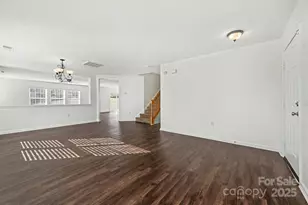 13812 Riding Hill Ave, Charlotte, NC 28213 - Photo 5