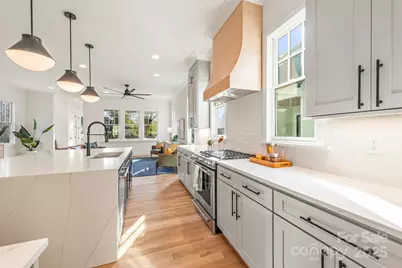 307 Coxe Avenue, Charlotte, NC 28208 - Photo 9