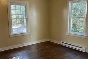 2621 Dr Carver Rd, Charlotte, NC 28208 - Photo 5