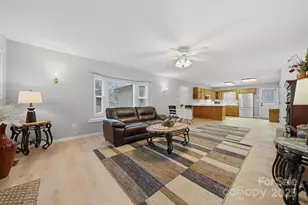 2336 21st Ave NE, Hickory, NC 28601 - Photo 19