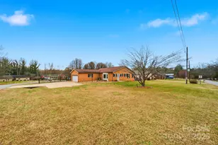 2336 21st Ave NE, Hickory, NC 28601 - Photo 33