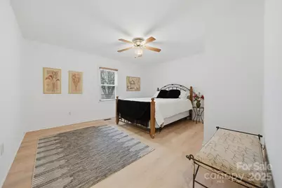 2336 21st Avenue NE, Hickory, NC 28601 - Photo 29