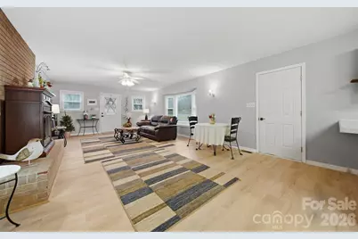 2336 21st Avenue NE, Hickory, NC 28601 - Photo 17