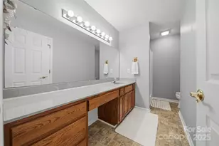 2336 21st Ave NE, Hickory, NC 28601 - Photo 9