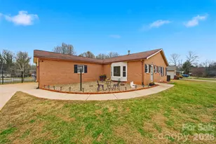 2336 21st Ave NE, Hickory, NC 28601 - Photo 31