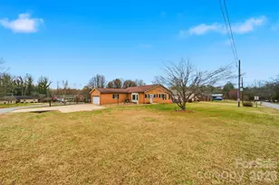 2336 21st Ave NE, Hickory, NC 28601 - Photo 33