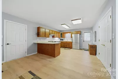 2336 21st Avenue NE, Hickory, NC 28601 - Photo 21