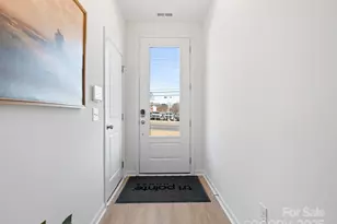 5040 Beirut Dr, Charlotte, NC 28217 - Photo 3