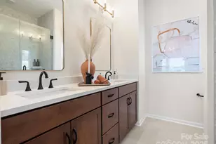 5040 Beirut Dr, Charlotte, NC 28217 - Photo 15