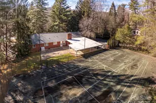 2640 Haywood Rd, Hendersonville, NC 28791 - Photo 39