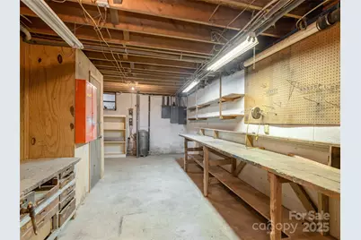 2640 Haywood Road, Hendersonville, NC 28791 - Photo 33