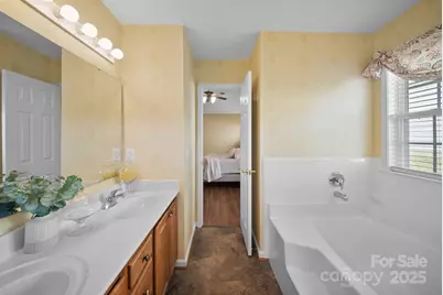 291 Farm Valley Road, Fletcher, NC 28732 - Photo 17