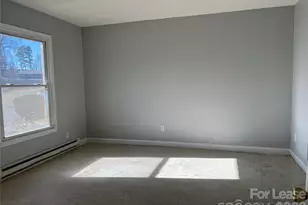 2667 Dr Carver Rd, Charlotte, NC 28208 - Photo 3