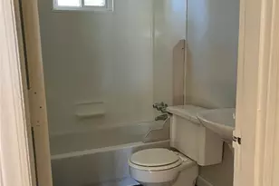 2667 Dr Carver Rd, Charlotte, NC 28208 - Photo 9