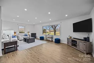 1422 Old Peachland Rd, Marshville, NC 28103 - Photo 5