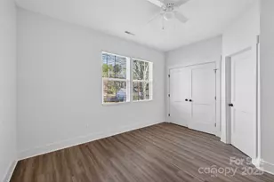 729 Wabash Ave, Charlotte, NC 28208 - Photo 29