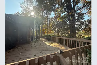 5900 Foxcrest Drive, Mint Hill, NC 28227 - Photo 15