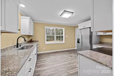 120 Independence Loop, Statesville, NC 28625 - Photo 9