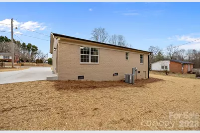 120 Independence Loop, Statesville, NC 28625 - Photo 27