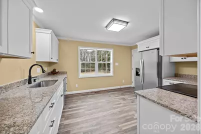 120 Independence Loop, Statesville, NC 28625 - Photo 9