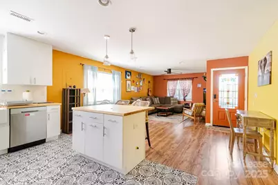 817 E 17th Street, Charlotte, NC 28205 - Photo 17