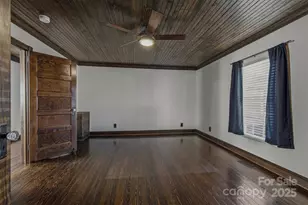 166 Duke St, Granite Falls, NC 28630 - Photo 13