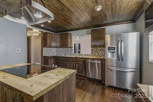 166 Duke St, Granite Falls, NC 28630 - Photo 5