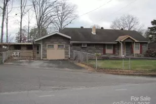 1103 E Main Street E, Dallas, NC 28034 - Photo 1