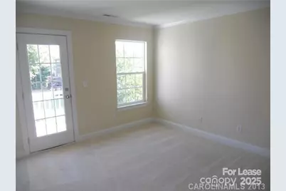 8536 Sagekirk Court, Charlotte, NC 28278 - Photo 9