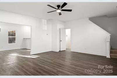 2533 Meadow Crossing Drive, Dallas, NC 28034 - Photo 3