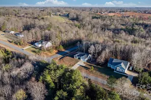 2284 Timberland Hills Dr, Newton, NC 28658 - Photo 41