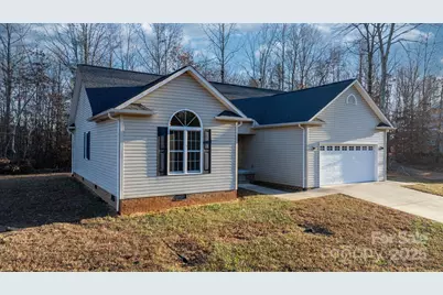 2284 Timberland Hills Drive, Newton, NC 28658 - Photo 7