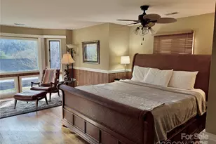 111 Burning Tree Ln, Flat Rock, NC 28731 - Photo 11