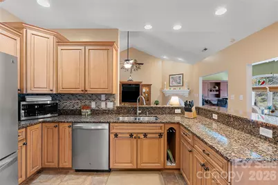 19 Pacifico Drive, Asheville, NC 28806 - Photo 5