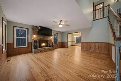 2091 Blowing Rock Boulevard, Lenoir, NC 28645 - Photo 5