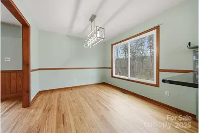 2091 Blowing Rock Boulevard, Lenoir, NC 28645 - Photo 11