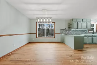 2091 Blowing Rock Boulevard, Lenoir, NC 28645 - Photo 9