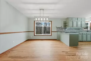 2091 Blowing Rock Blvd, Lenoir, NC 28645 - Photo 9